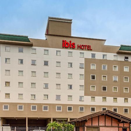 Ibis Blumenau Hotel Exterior foto