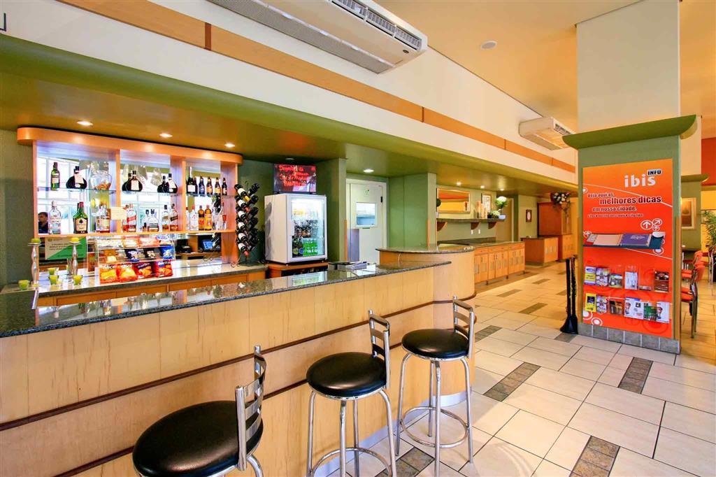 Ibis Blumenau Hotel Restaurant foto